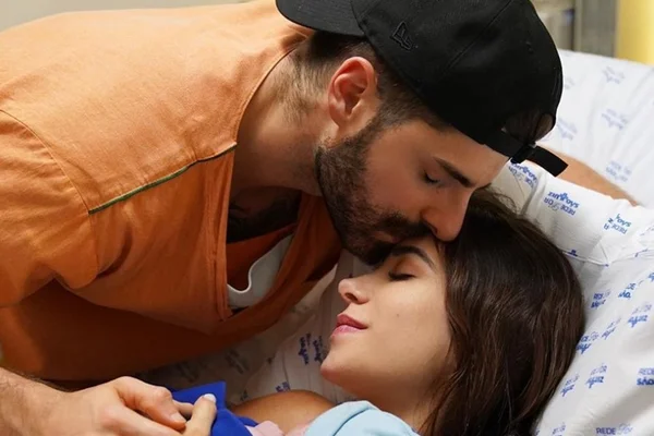 Alok divulga vídeo inédito do nascimento do filho e se emociona