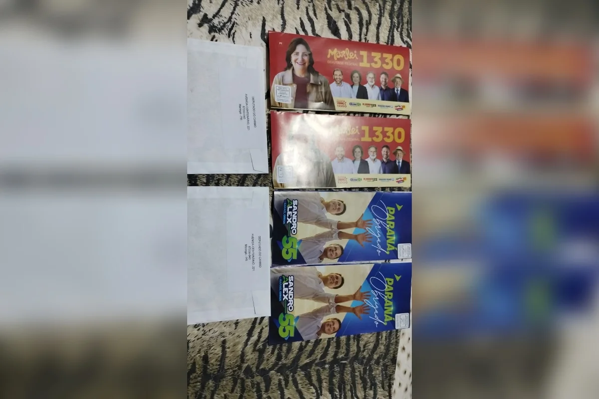 Correios incluíram peças alheias em kit de candidato de Renan Santos no PR