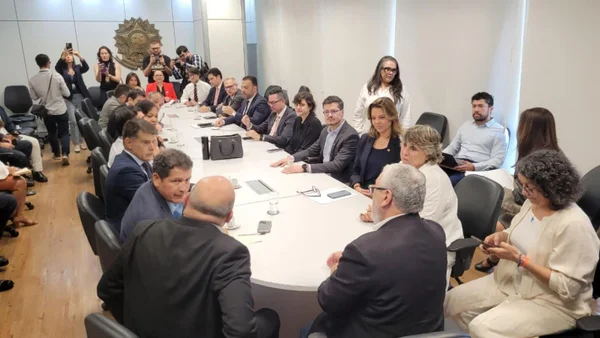 Delegados reagem à negativa de equiparação salarial da PCDF com a PF