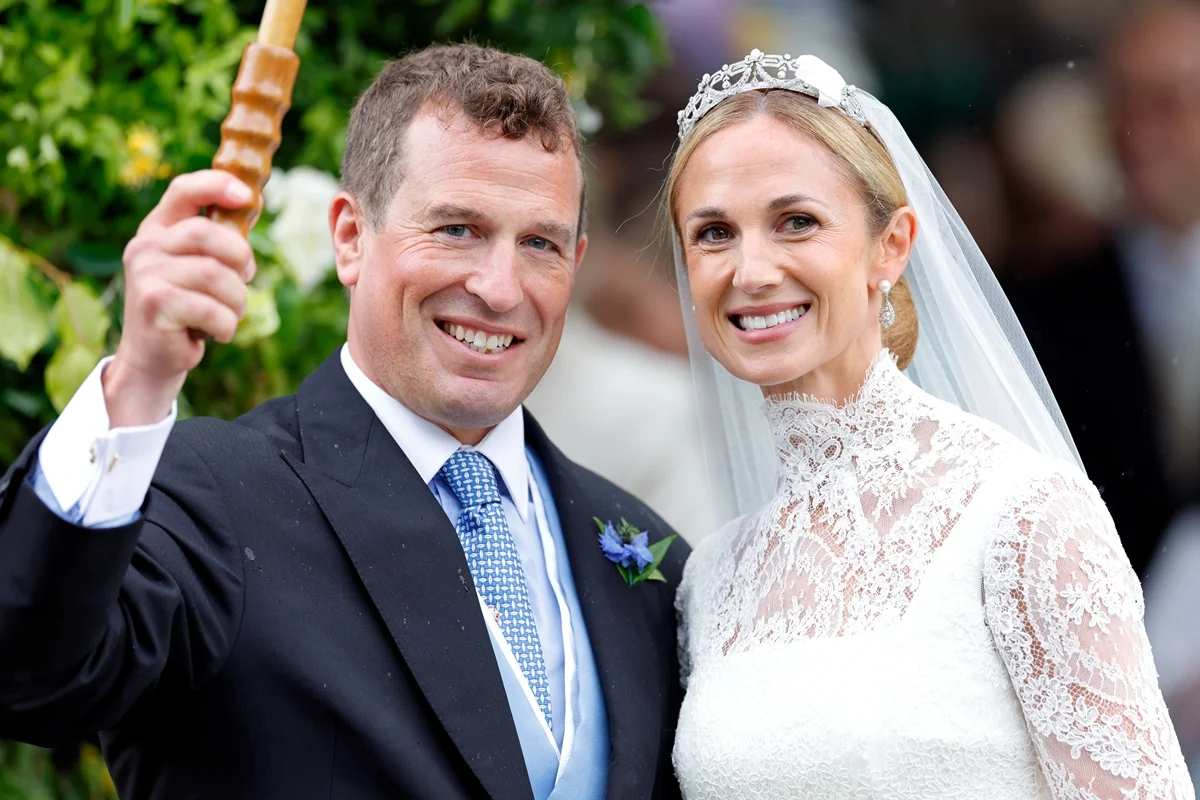 O casamento de Peter Phillips e Harriet Sperling foi motivo de um desentendimento entre a rainha Camilla e o príncipe William é O casamento de Peter Phillips e Harriet Sperling foi motivo de um desentendimento entre a rainha Camilla e o príncipe William é