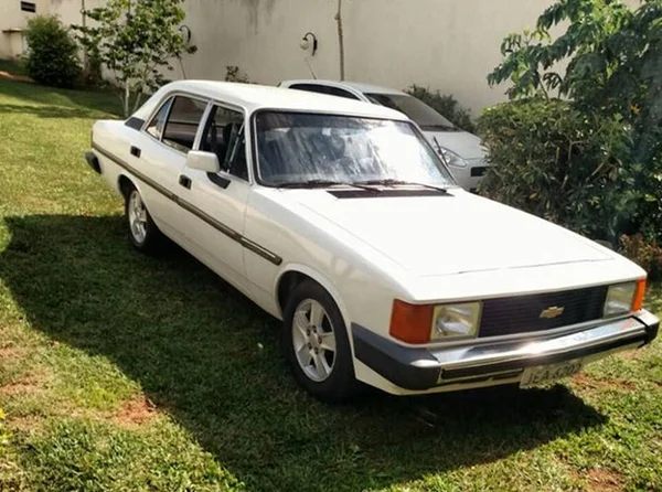 Jovem tem Opala furtado em hospital de Samambaia e pede ajuda