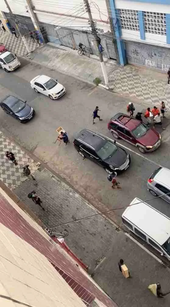 Arrastão na Cracolândia em SP Arrastão na Cracolândia em SP