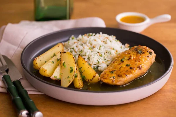 Sete receitas fitness com frango, o curinga das dietas