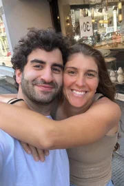 A história de amor do casal começou na infância A história de amor do casal começou na infância