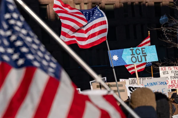 Protesto contra o ICE em Minnesota, nos Estados Unidos