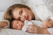 Duda Reis faz posa ao lado da filha, Aurora Duda Reis faz posa ao lado da filha, Aurora