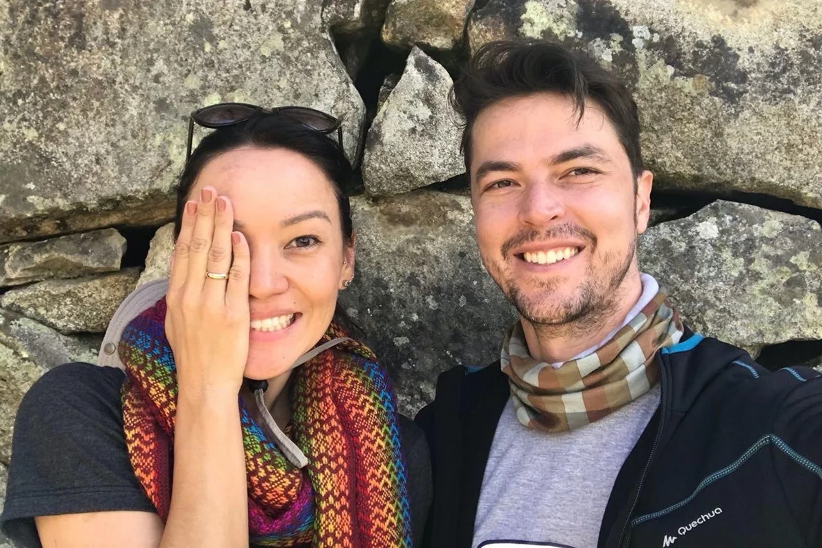 Geovanna Tominaga e o marido Geovanna Tominaga e o marido
