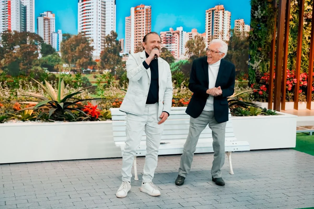 Bastidores da gravação do especial de A Praça é Nossa Bastidores da gravação do especial de A Praça é Nossa