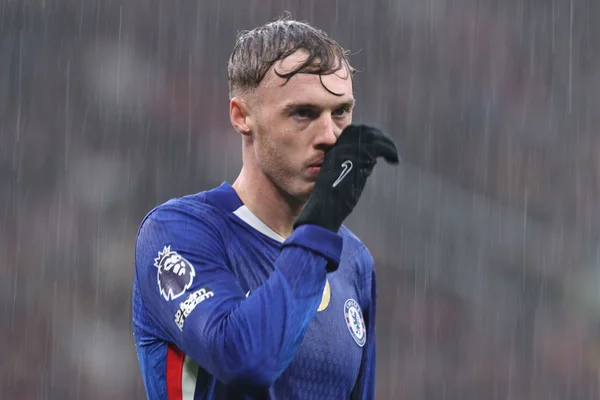 Astro do Chelsea é vítima de acidente doméstico e desfalca a equipe