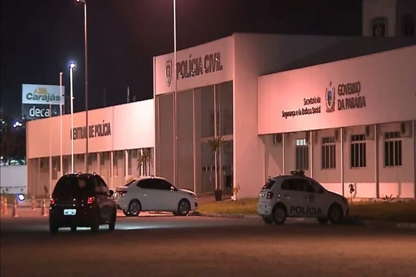 Imagem colorida, prédio Polícia Civil (PB) - Metrópoles
