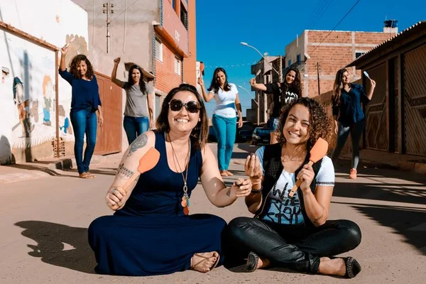 Brigadeiros ajudam a transformar a vida de mulheres da Estrutural