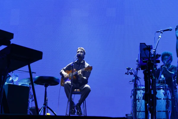 Inicio do show de Silva no Festival “Estilo Brasil" do Ulysses Centro de Convenções, com o encerramento da turnê "Encantado", o mais recente álbum do capixaba - Metrópoles