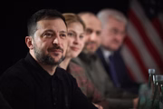 Zelensky se reuniu com uma delegação dos EUA na Alemanha para discutir a guerra da Ucrânia Zelensky se reuniu com uma delegação dos EUA na Alemanha para discutir a guerra da Ucrânia