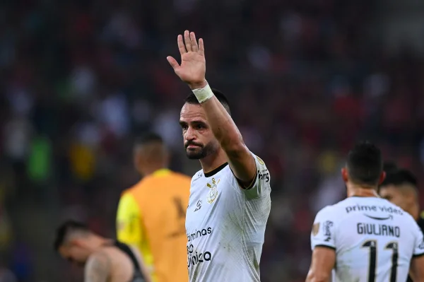 Renato Augusto tem lesão no joelho e pode desfalcar Corinthians no Paulistão