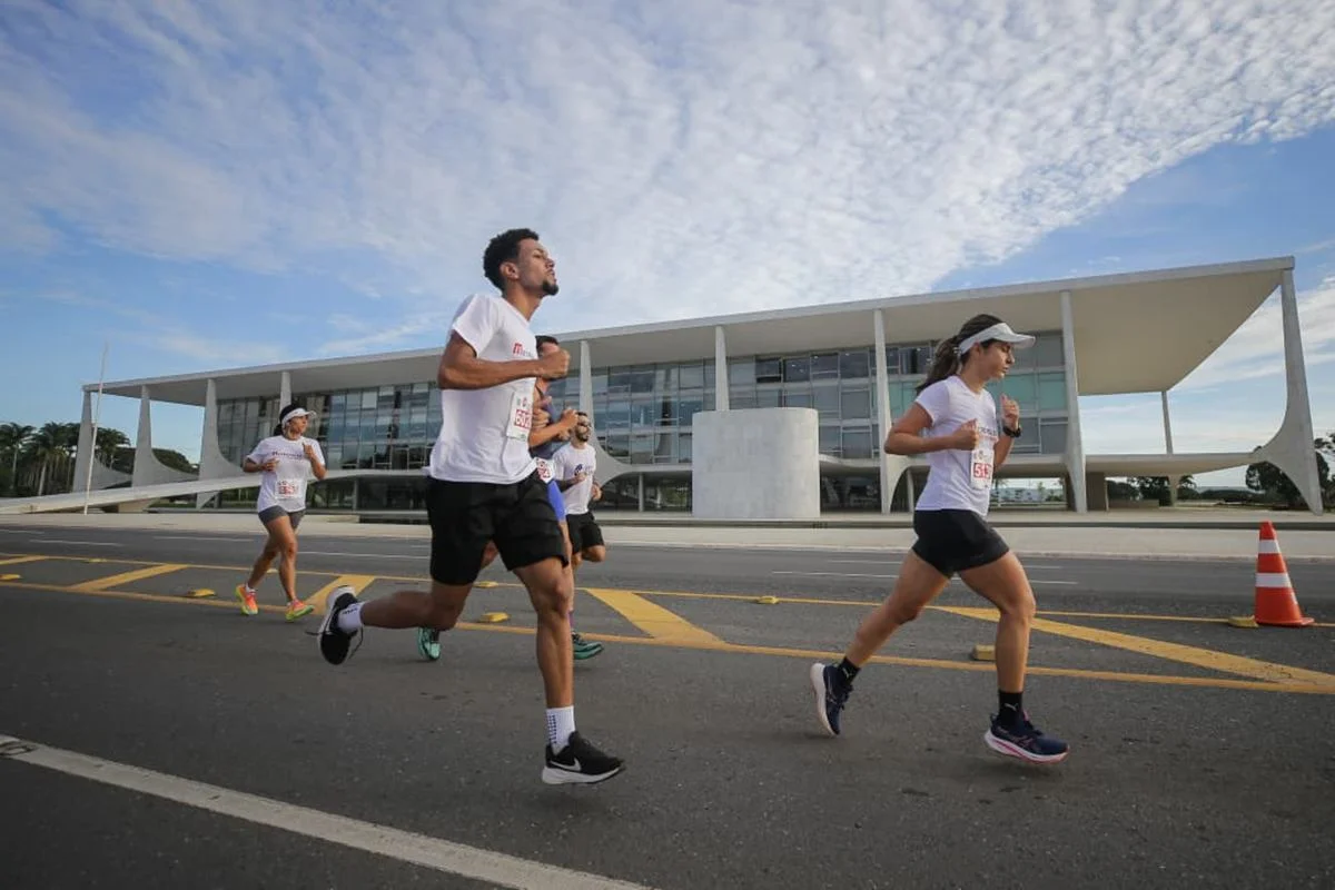 Atletas disputam a prova de 5 km do Metrópoles Esportes - Metrópoles Atletas disputam a prova de 5 km do Metrópoles Esportes - Metrópoles