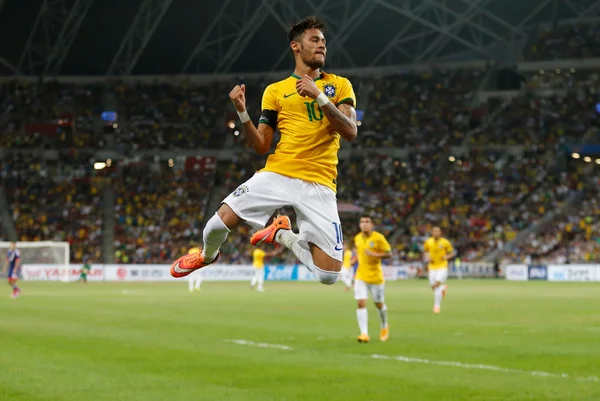 Audiência Nacional rejeita recursos e Justiça espanhola investiga venda de Neymar