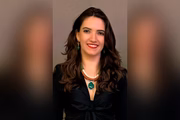 Doutora em psicologia pela UnB, Larissa Leão vence premio jabuti acadêmico 