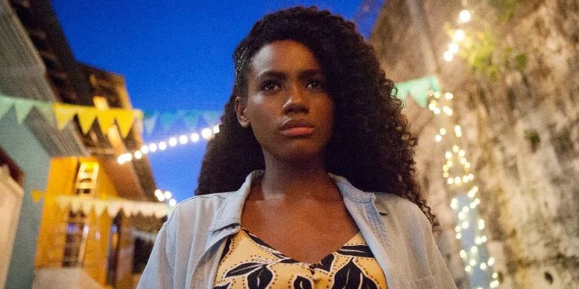 <b>Sempre Bruxa (2019) —</b> A série conta a história de uma jovem negra do século 17 que comete o crime de se apaixonar por um homem branco, é condenada como bruxa e mandada para a fogueira. Antes de se queimar, no entanto, ela se transporta para o século 21, onde não pode usar magia, uma vez que ninguém acredita que ela existe. Mas uma vez bruxa, sempre bruxa <b>Sempre Bruxa (2019) —</b> A série conta a história de uma jovem negra do século 17 que comete o crime de se apaixonar por um homem branco, é condenada como bruxa e mandada para a fogueira. Antes de se queimar, no entanto, ela se transporta para o século 21, onde não pode usar magia, uma vez que ninguém acredita que ela existe. Mas uma vez bruxa, sempre bruxa