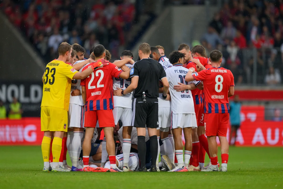 Musiala desmaia novamente durante amistoso do Bayern contra Heidenheim - imagem 2 Musiala desmaia novamente durante amistoso do Bayern contra Heidenheim - imagem 2