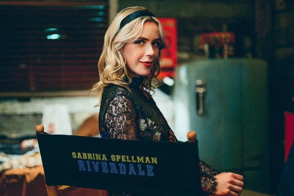 Na foto, a atriz Kiernan Shipka - Metrópoles