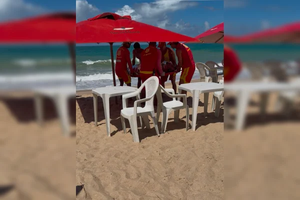Morador do DF é atingido por onda em praia e perde movimentos do corpo - destaque galeria Morador do DF é atingido por onda em praia e perde movimentos do corpo - destaque galeria