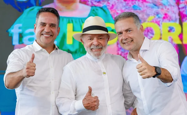 Governador de Alagoas diz que vai apoiar candidatura de Renan Filho
