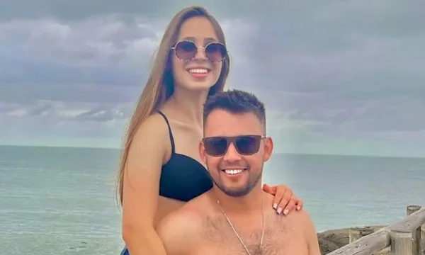 Imagem colorida de casal que morreu em acidente de trânsito - Metrópoles