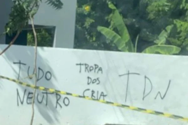 Facção Tudo Neutro