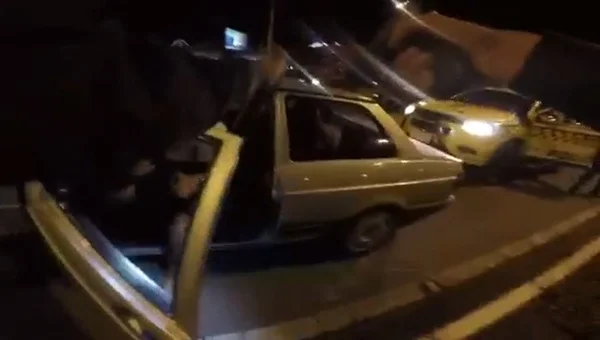 Vídeo: PM prende grupo que usou carro roubado para ver o Flamengo