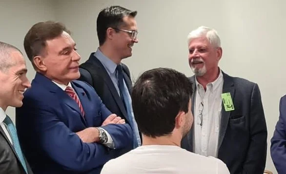 Dallagnol e Janot se reencontram em vídeo institucional do Podemos