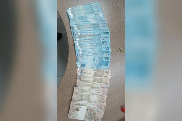 Compra de votos: agente da Polícia Civil é detido com R$ 15 mil em RR