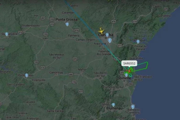 imagem colorida rota aviao que caiu em sc