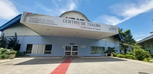 Idoso leva tiro no olho durante assalto no Coelho