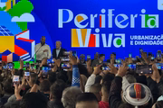 O prefeito Gerson Pessoa (Podemos) discursou ao lado do presidente Lula (PT) em Osasco. 