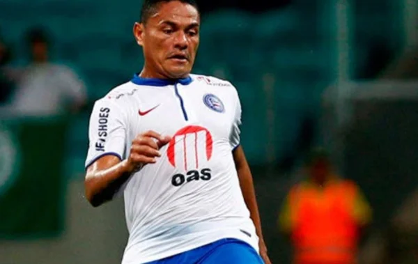 Ex-jogador do Palmeiras é acusado pela ex de ameaça de morte