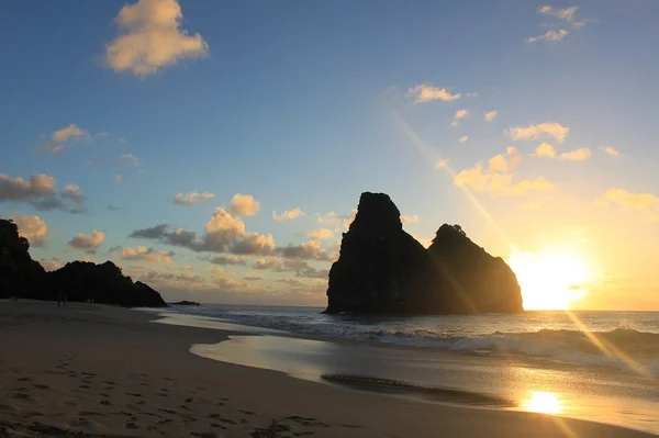 Pacote de viagem para Fernando de Noronha, em 2023, por R$ 1.299