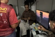 Lanches foram distribuídos para os alunos durante o evento