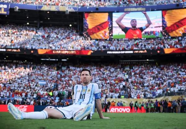 Foto colorida de Lionel Messi, da Argentina - Metrópoles