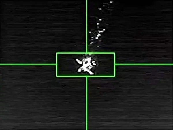 Captura de tela mostra mira em um drone - Metrópoles