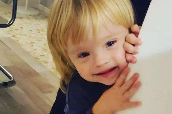 Pai viraliza após adotar bebê Down rejeitada por 20 famílias - destaque galeria Pai viraliza após adotar bebê Down rejeitada por 20 famílias - destaque galeria