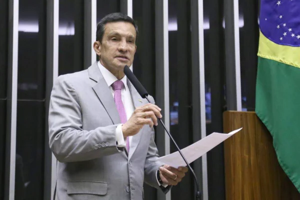 Sidney Leite - metrópoles