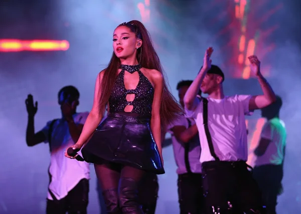Ariana Grande, Normani e Nicki Minaj lançam música juntas