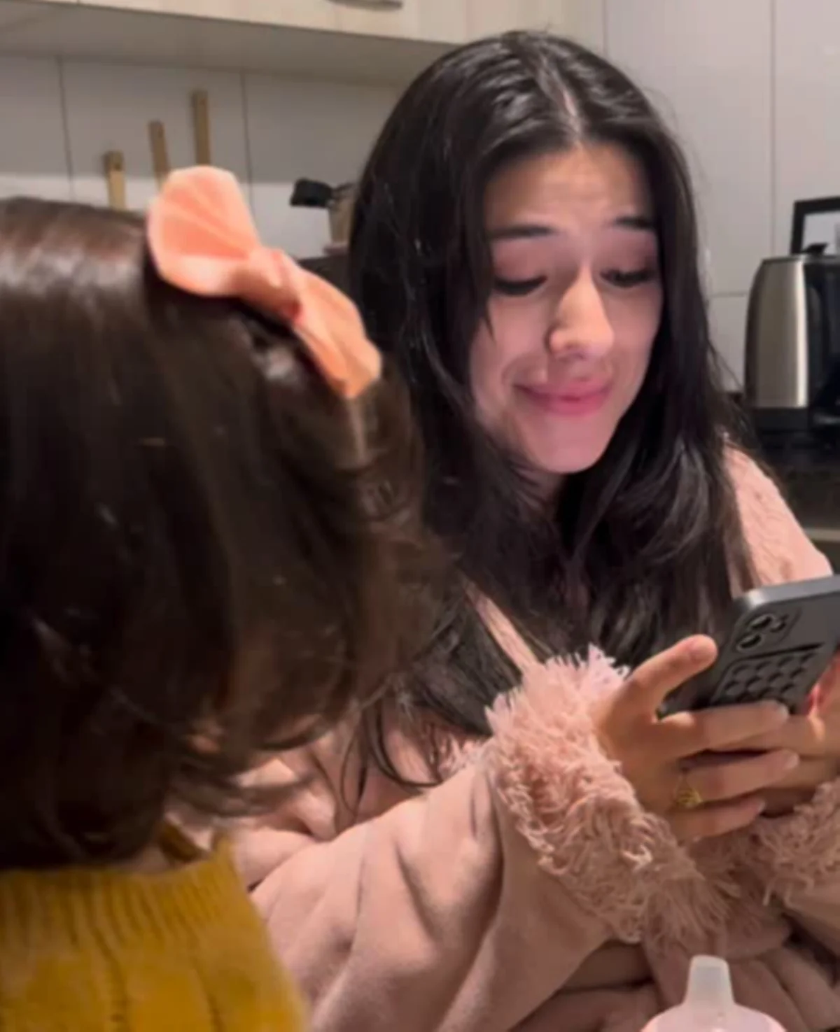 Mulher ganha perfil com 1 milhão de seguidores após surpresa do marido - imagem 5 Mulher ganha perfil com 1 milhão de seguidores após surpresa do marido - imagem 5