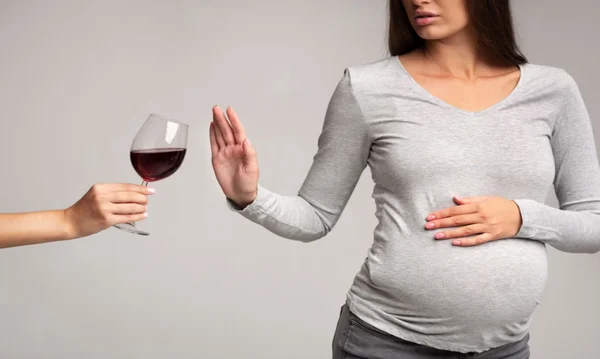 Saiba se há quantidade segura de álcool na gravidez, segundo um médico