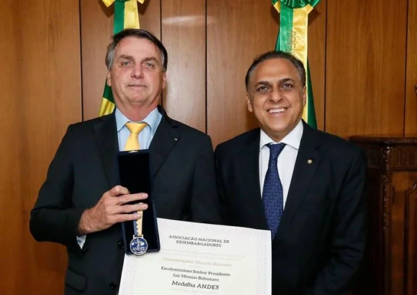 Desembargador afastado CNJ
