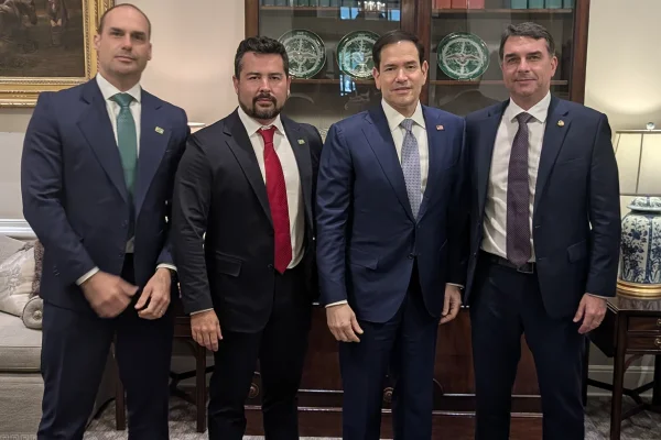 Eduardo Bolsonaro, Paulo Figueiredo, Marco Rubio e Flávio Bolsonaro