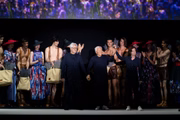 Desfile da Emporio Armani