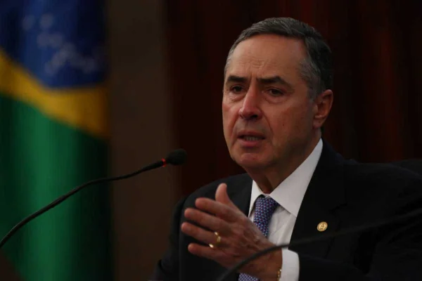 O presidente do TSE fez balanço de sua gestão durante 2 anos na Corte. Barroso afirmou que não há remédio para quem não sabe perder