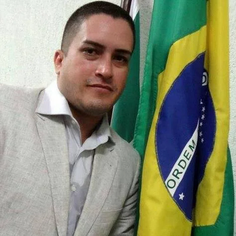 Vereador do PC do B é assassinado na Baixada Fluminense