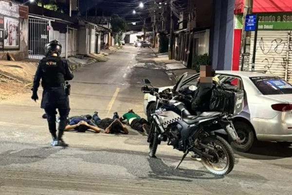 Entregadora de app é assaltada no DF